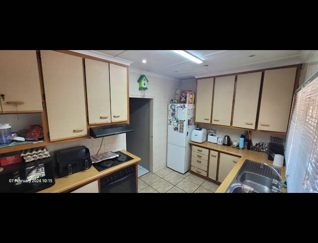 3 BEDROOM HOUSE RENTED IN PRESTBURY